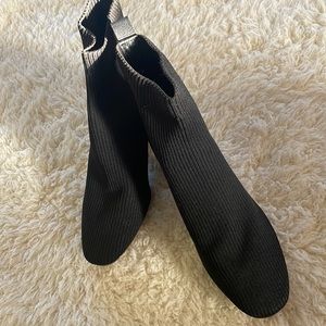 Everlane ReKnit Dayglove Boots